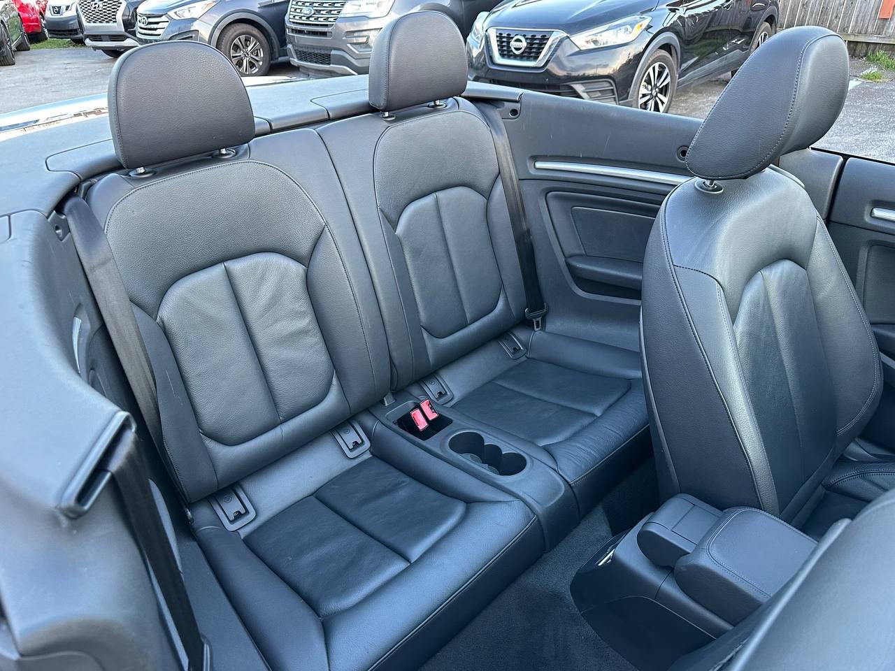 Audi A3 2.0T Premium Plus Cabriolet quattro S tronic 2015