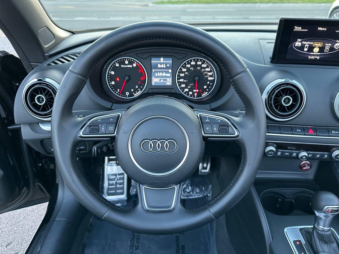 Audi A3 2.0T Premium Plus Cabriolet quattro S tronic 2015