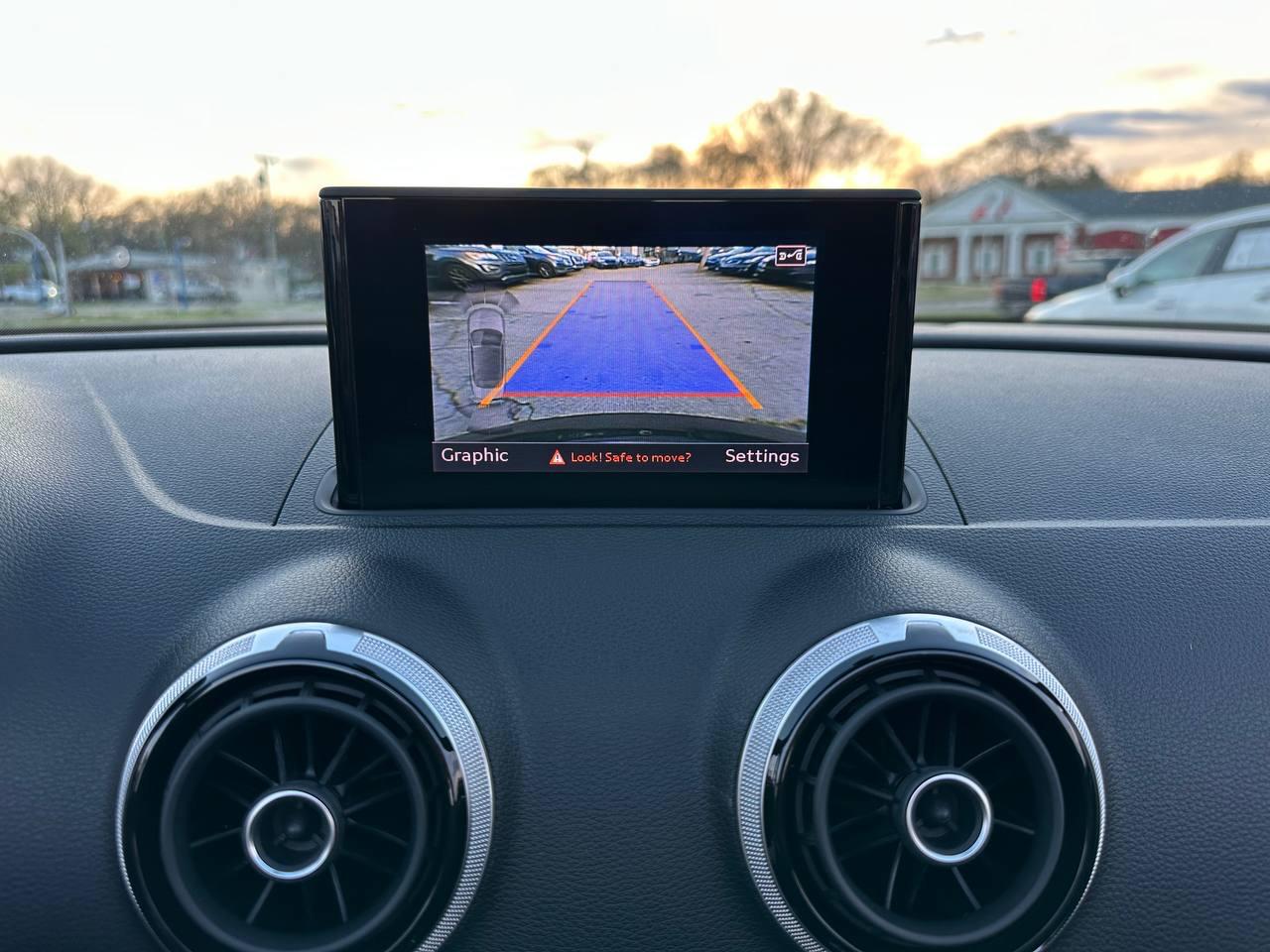 Audi A3 2.0T Premium Plus Cabriolet quattro S tronic 2015