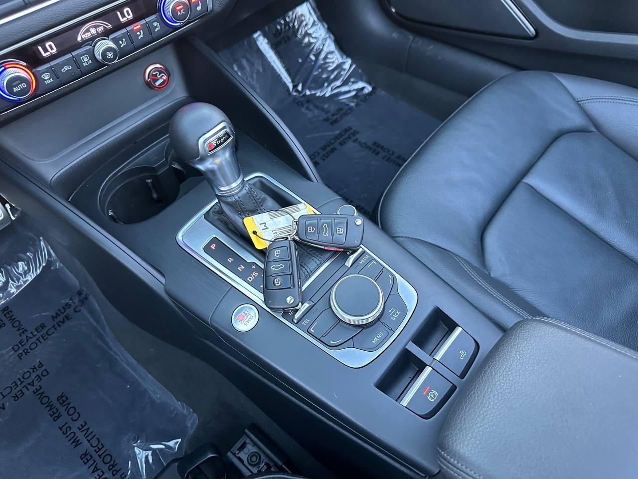 Audi A3 2.0T Premium Plus Cabriolet quattro S tronic 2015