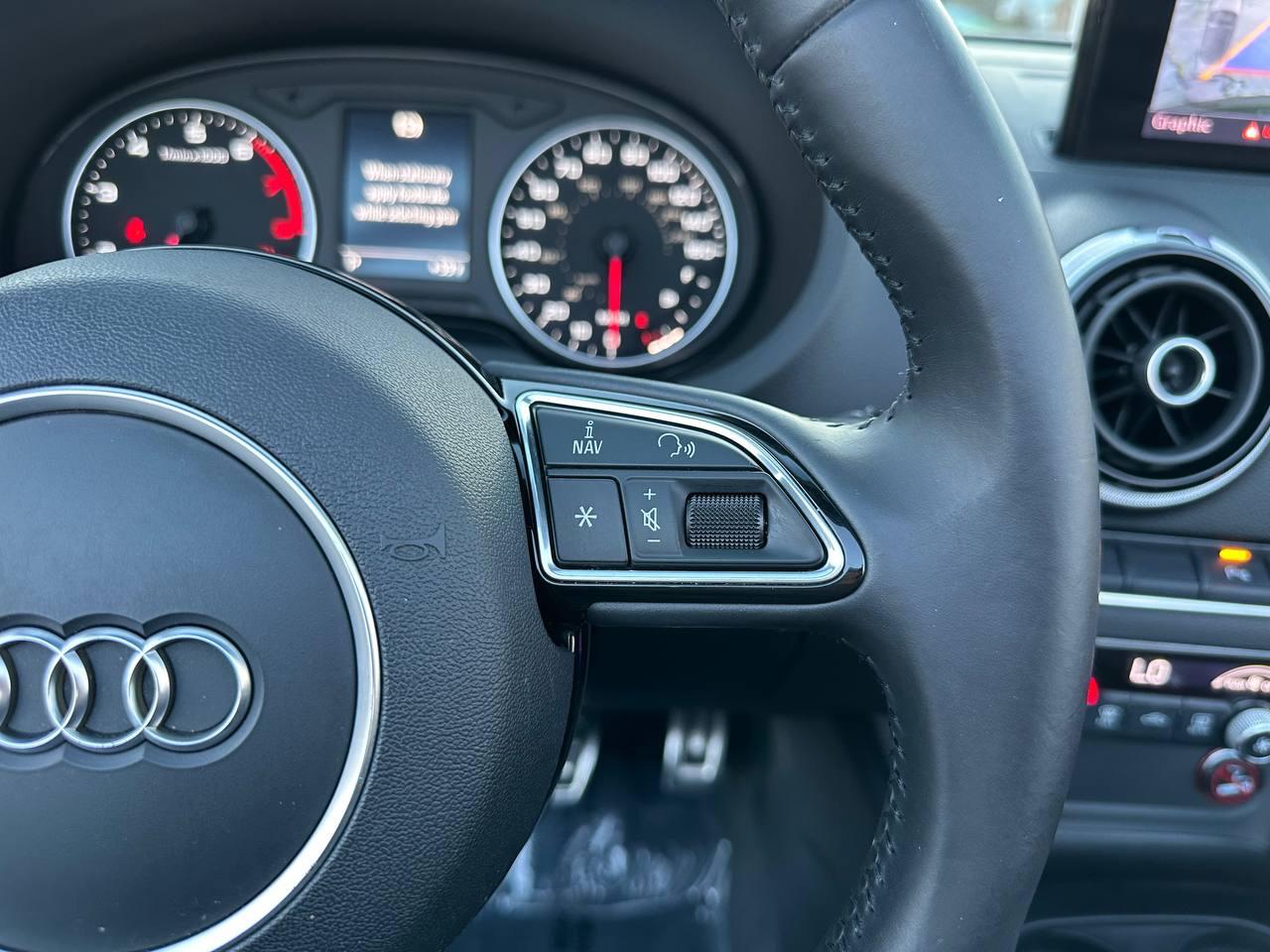 Audi A3 2.0T Premium Plus Cabriolet quattro S tronic 2015