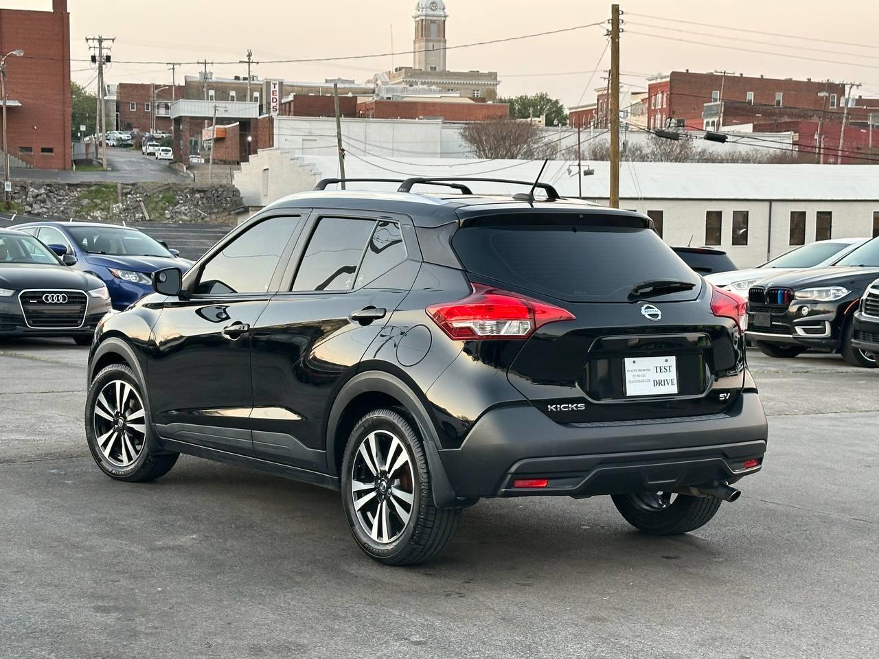 Nissan Kicks SV 2018