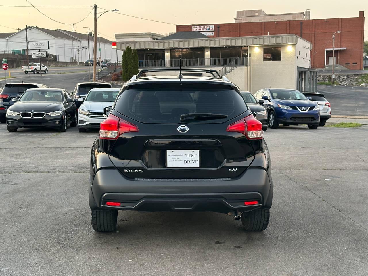 Nissan Kicks SV 2018