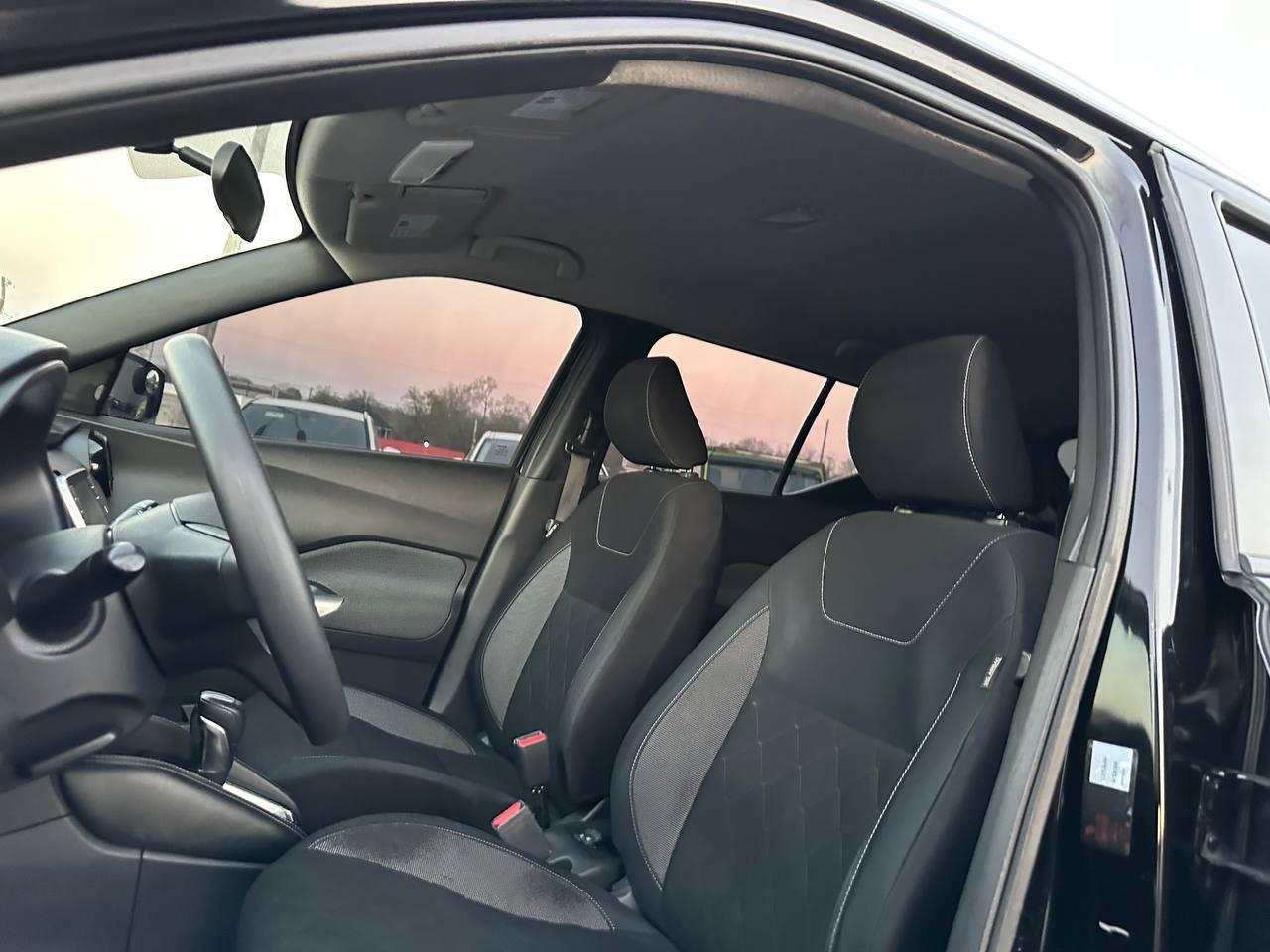 Nissan Kicks SV 2018