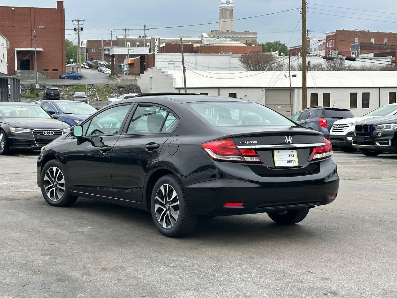 Honda Civic EX-L Sedan 5-Speed AT 2013
