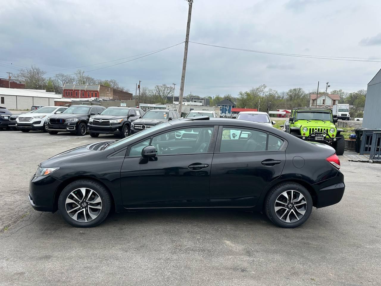 Honda Civic EX-L Sedan 5-Speed AT 2013