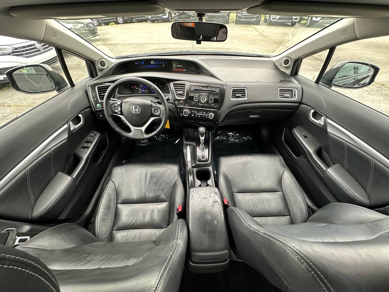 Honda Civic EX-L Sedan 5-Speed AT 2013