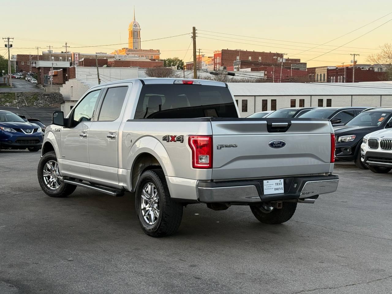 Ford F-150 XLT SuperCrew 5.5-ft. Bed 4WD 2016