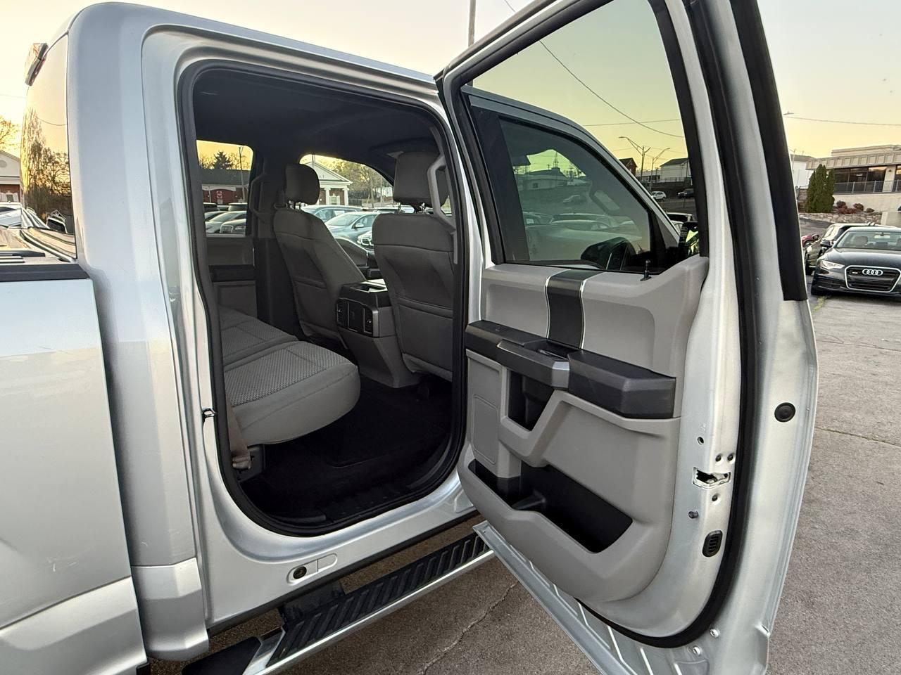 Ford F-150 XLT SuperCrew 5.5-ft. Bed 4WD 2016