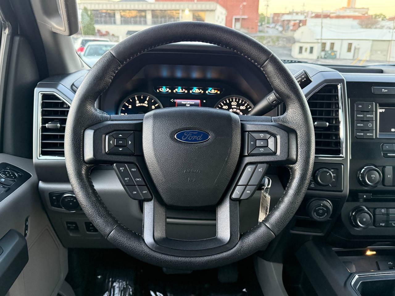 Ford F-150 XLT SuperCrew 5.5-ft. Bed 4WD 2016