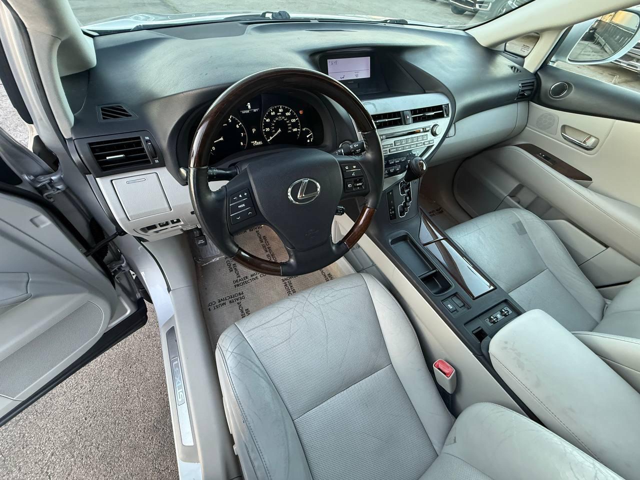 Lexus RX 350 FWD 2012
