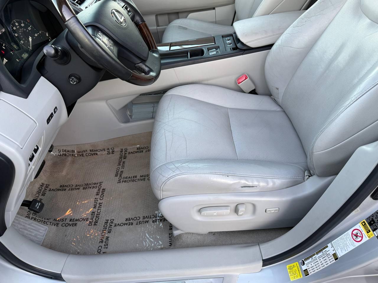 Lexus RX 350 FWD 2012