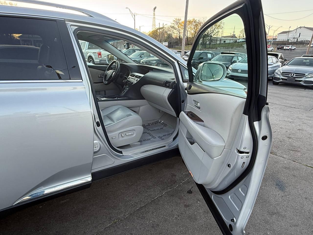 Lexus RX 350 FWD 2012