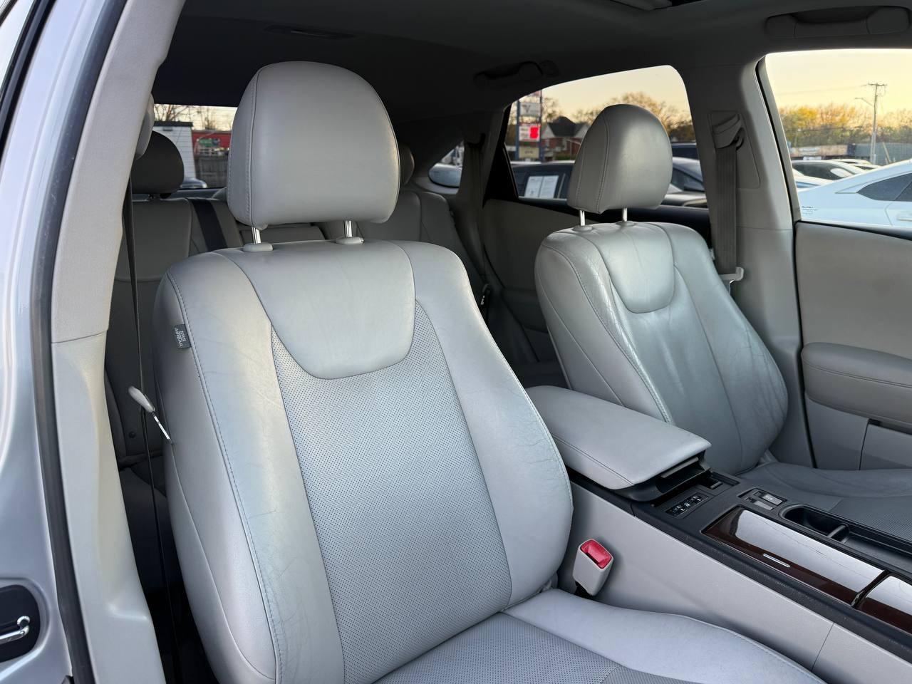 Lexus RX 350 FWD 2012