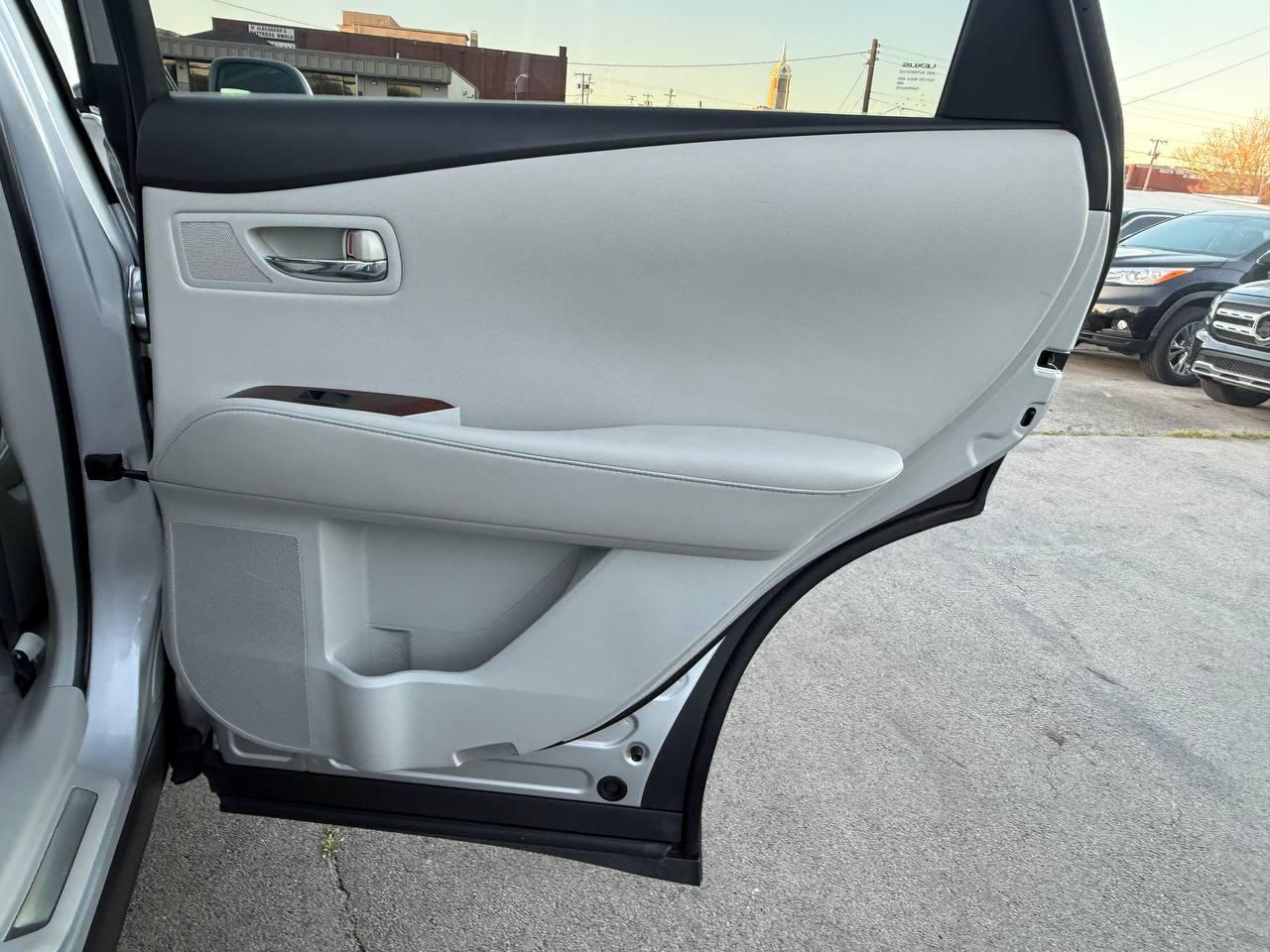 Lexus RX 350 FWD 2012