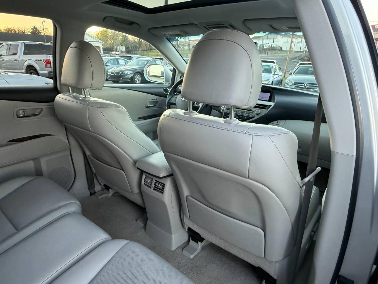 Lexus RX 350 FWD 2012