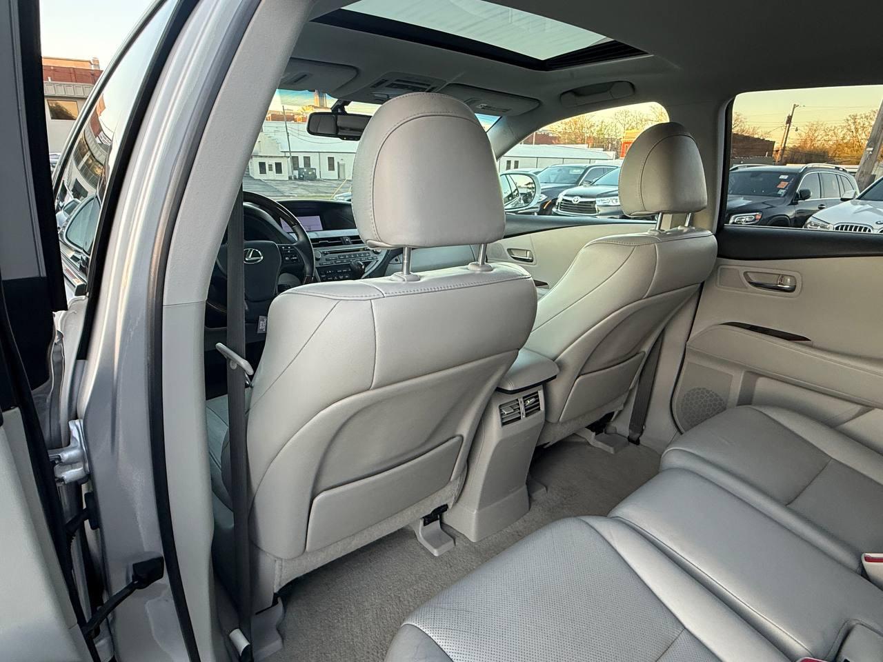 Lexus RX 350 FWD 2012