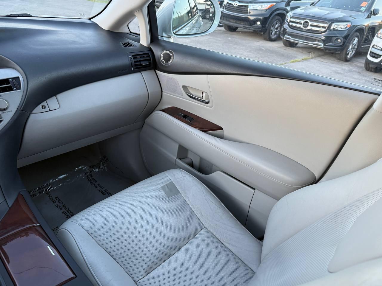 Lexus RX 350 FWD 2012