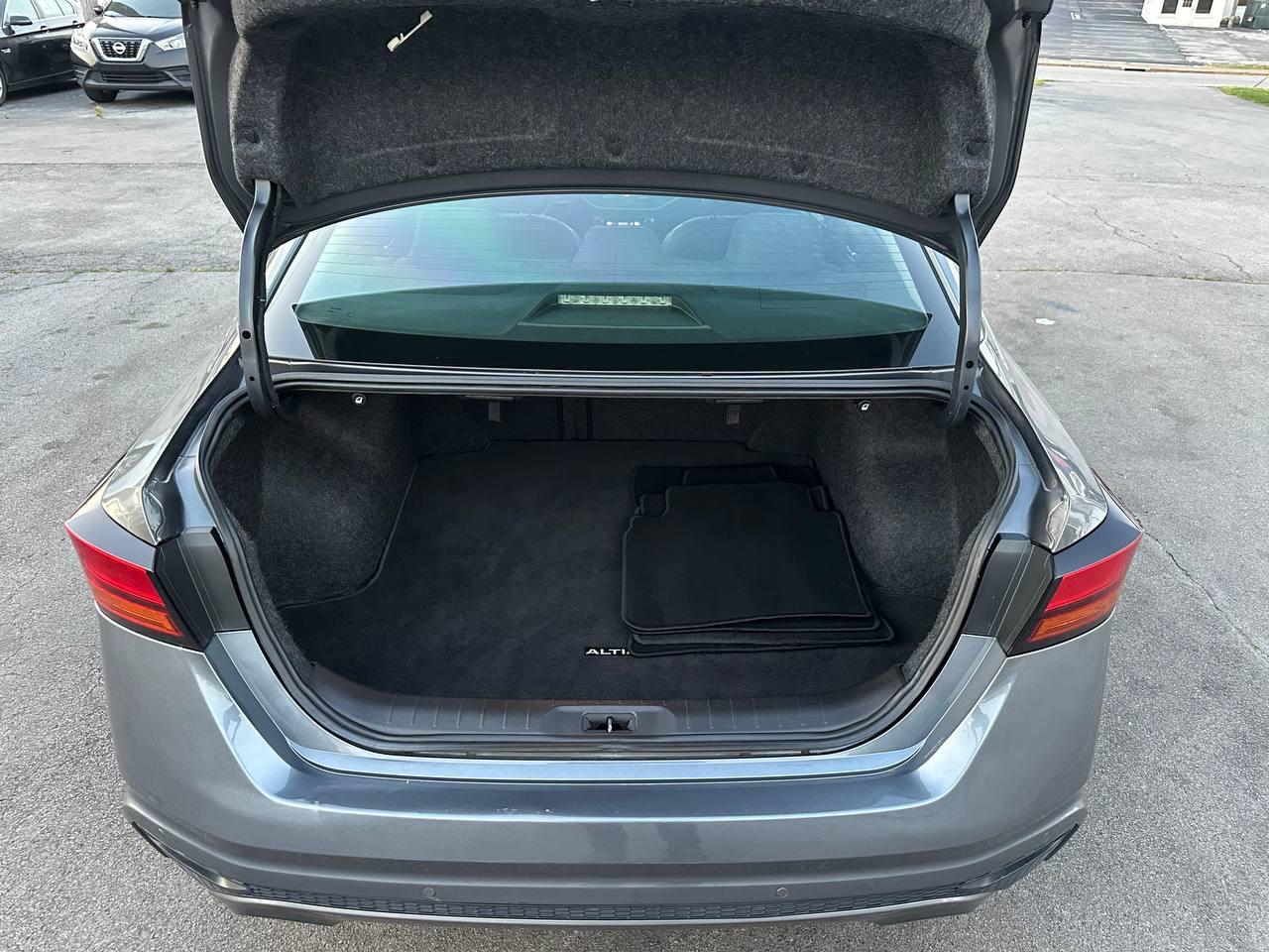 Nissan Altima 2.5 SL 2019