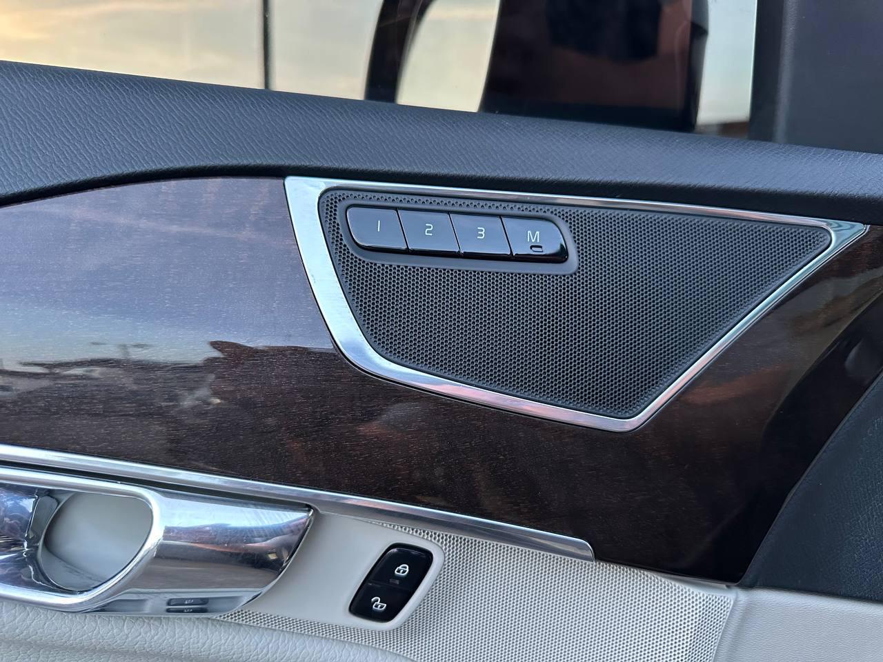 Volvo XC90 T6 Momentum AWD 2016