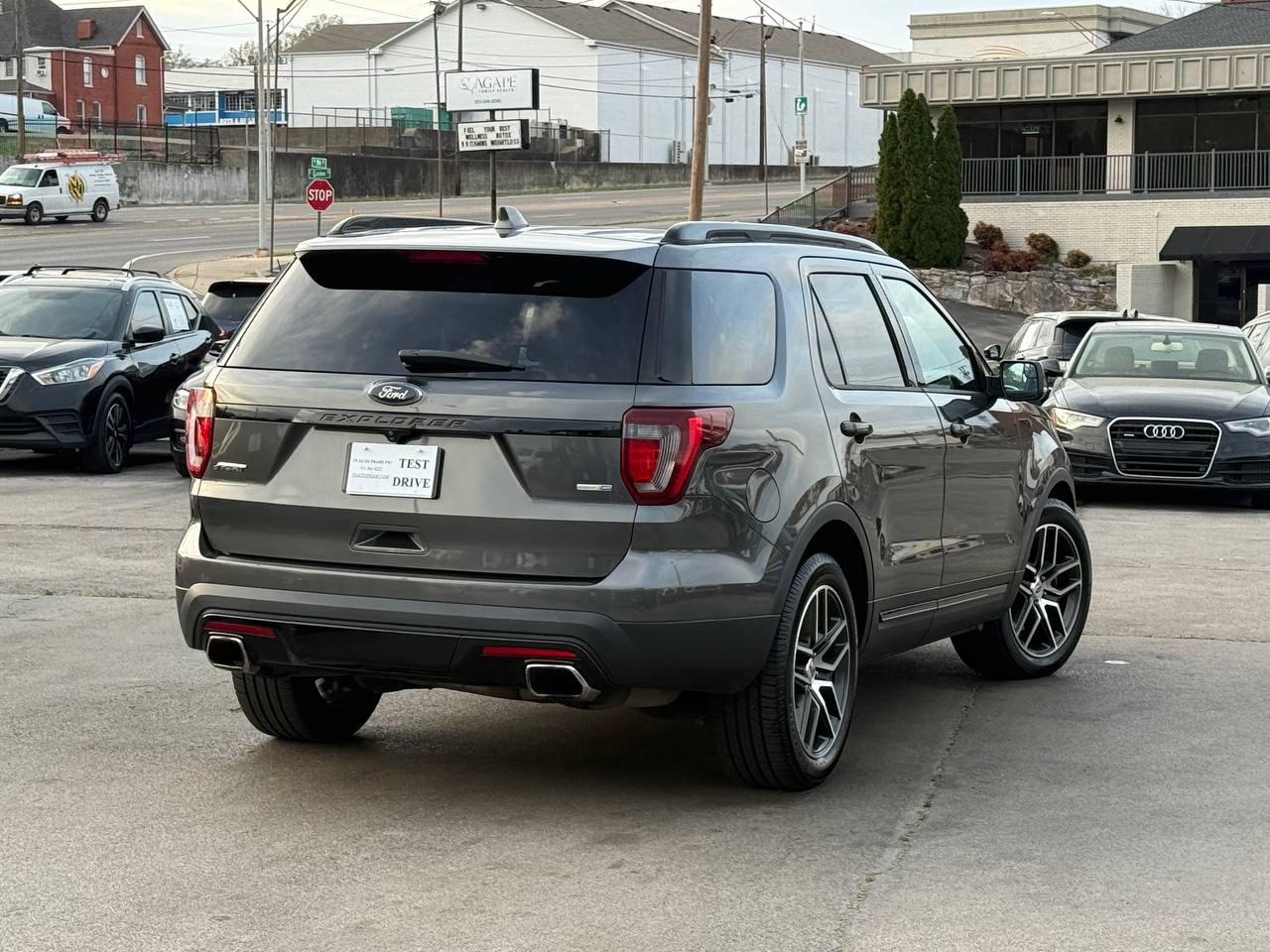 Ford Explorer Sport 4WD 2017