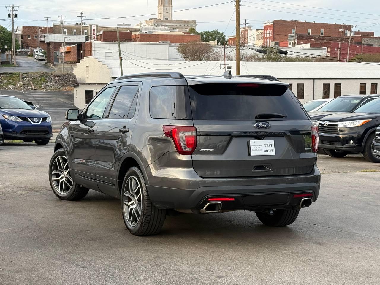 Ford Explorer Sport 4WD 2017