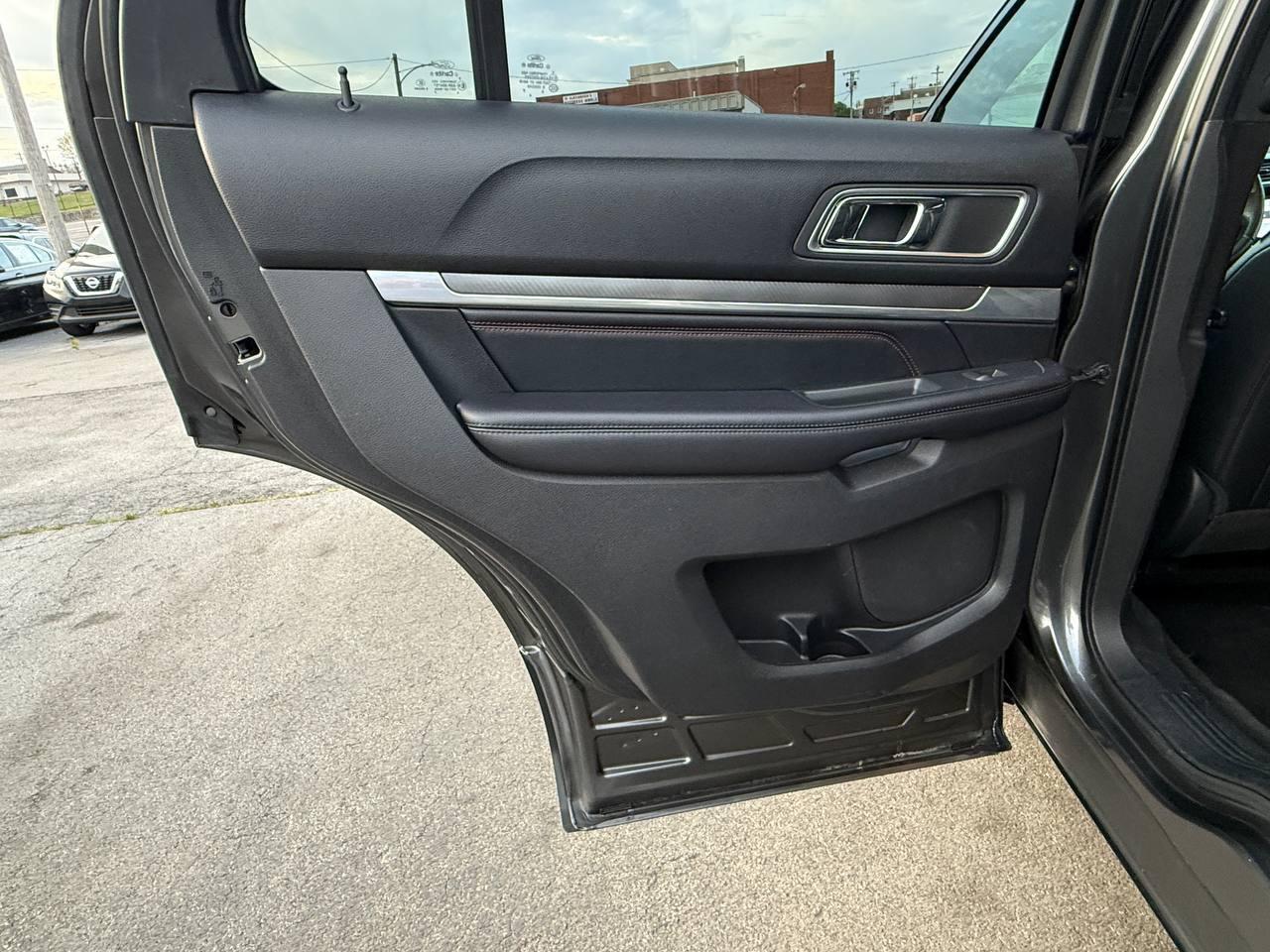 Ford Explorer Sport 4WD 2017