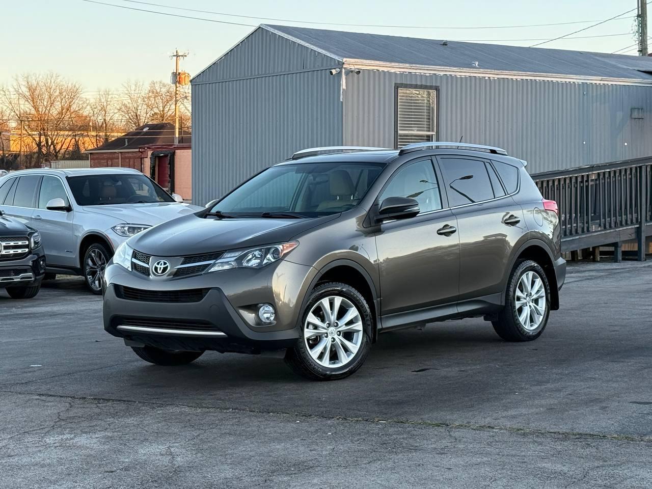 Toyota RAV4 Limited AWD 2013