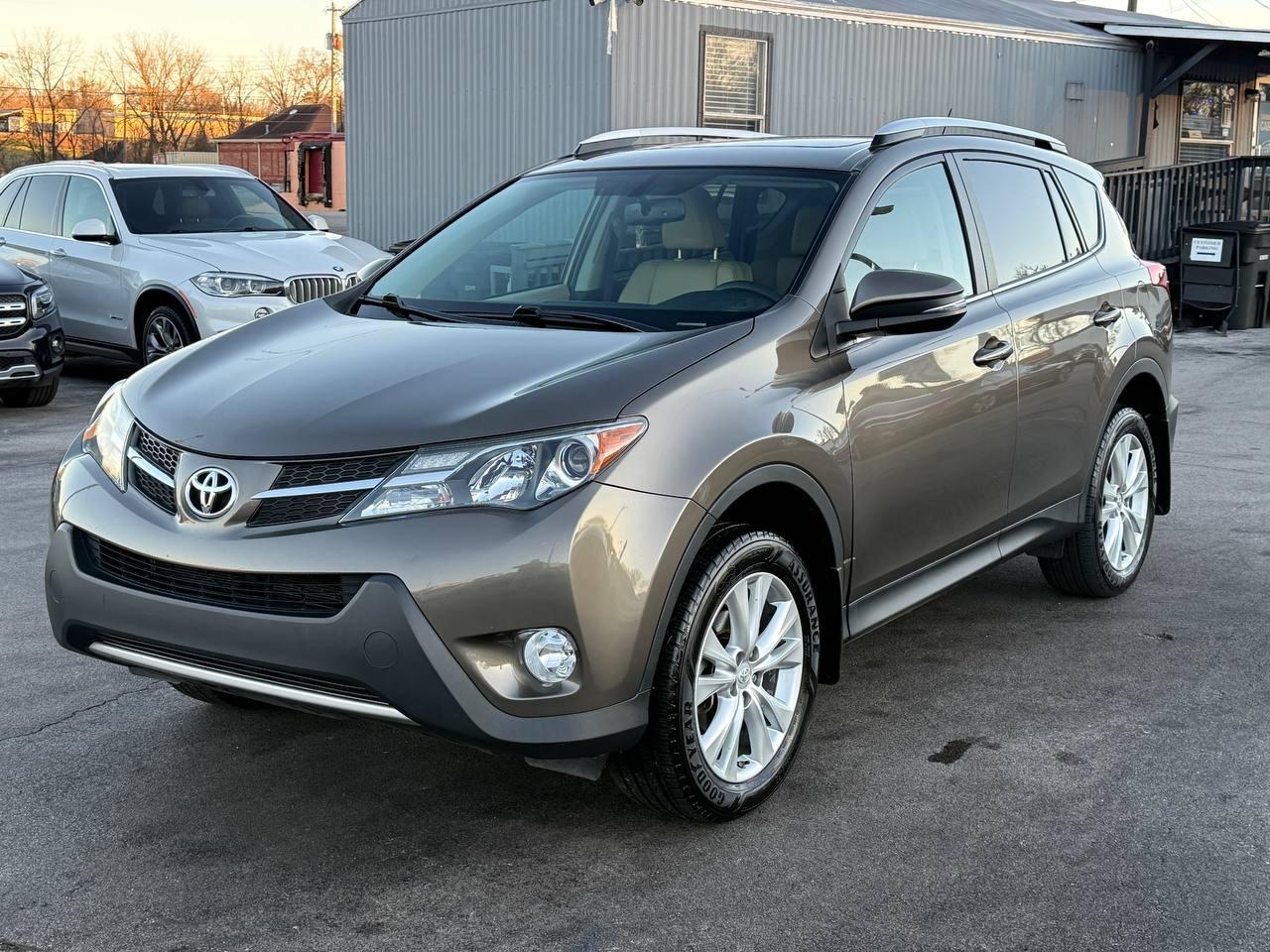 Toyota RAV4 Limited AWD 2013