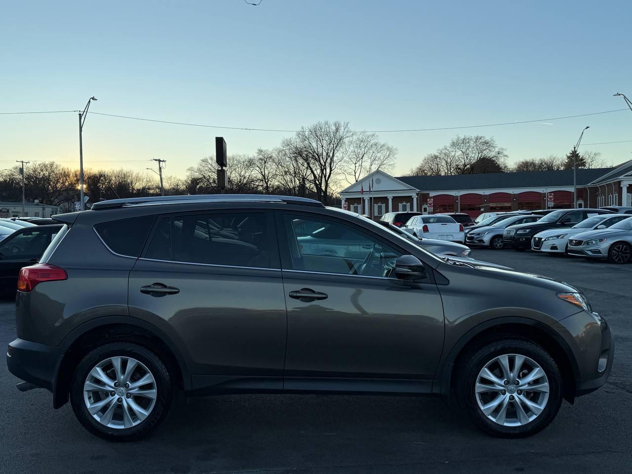 Toyota RAV4 Limited AWD 2013