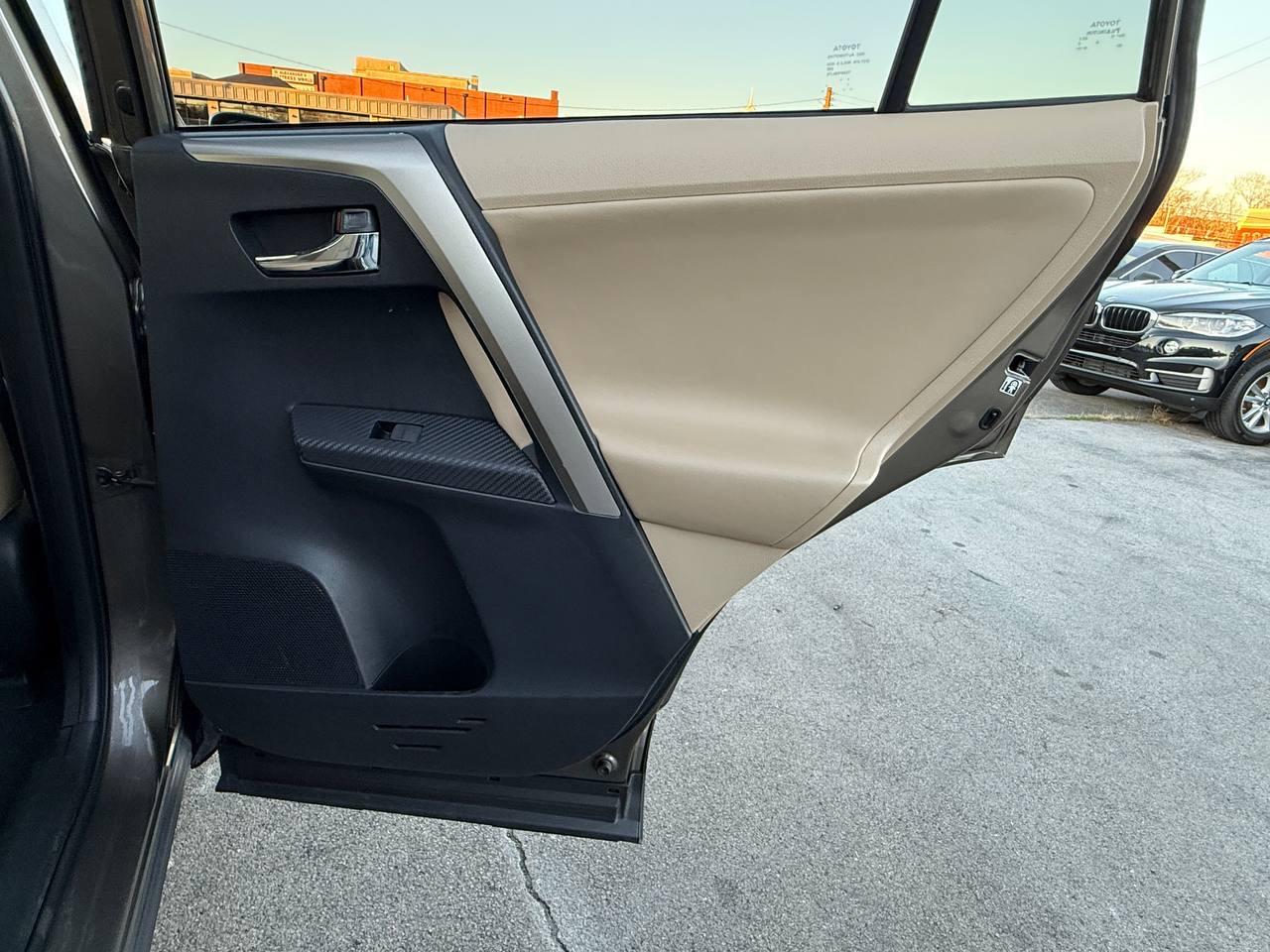 Toyota RAV4 Limited AWD 2013