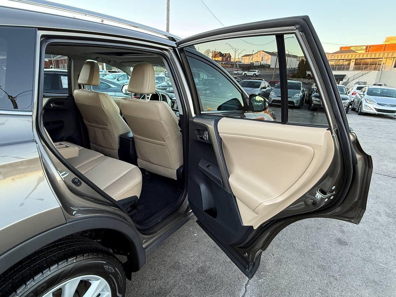 Toyota RAV4 Limited AWD 2013