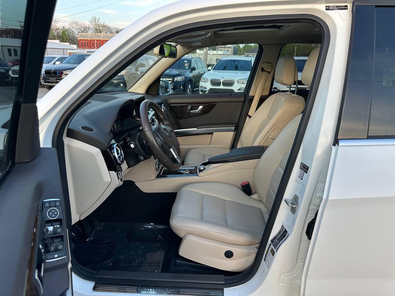 Mercedes-Benz GLK-Class GLK350 2015