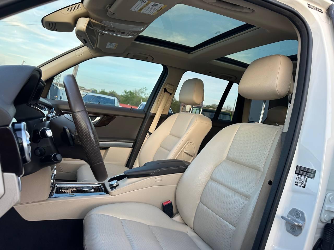 Mercedes-Benz GLK-Class GLK350 2015