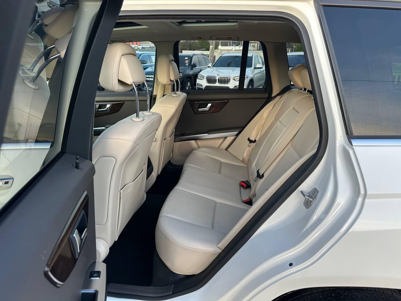 Mercedes-Benz GLK-Class GLK350 2015