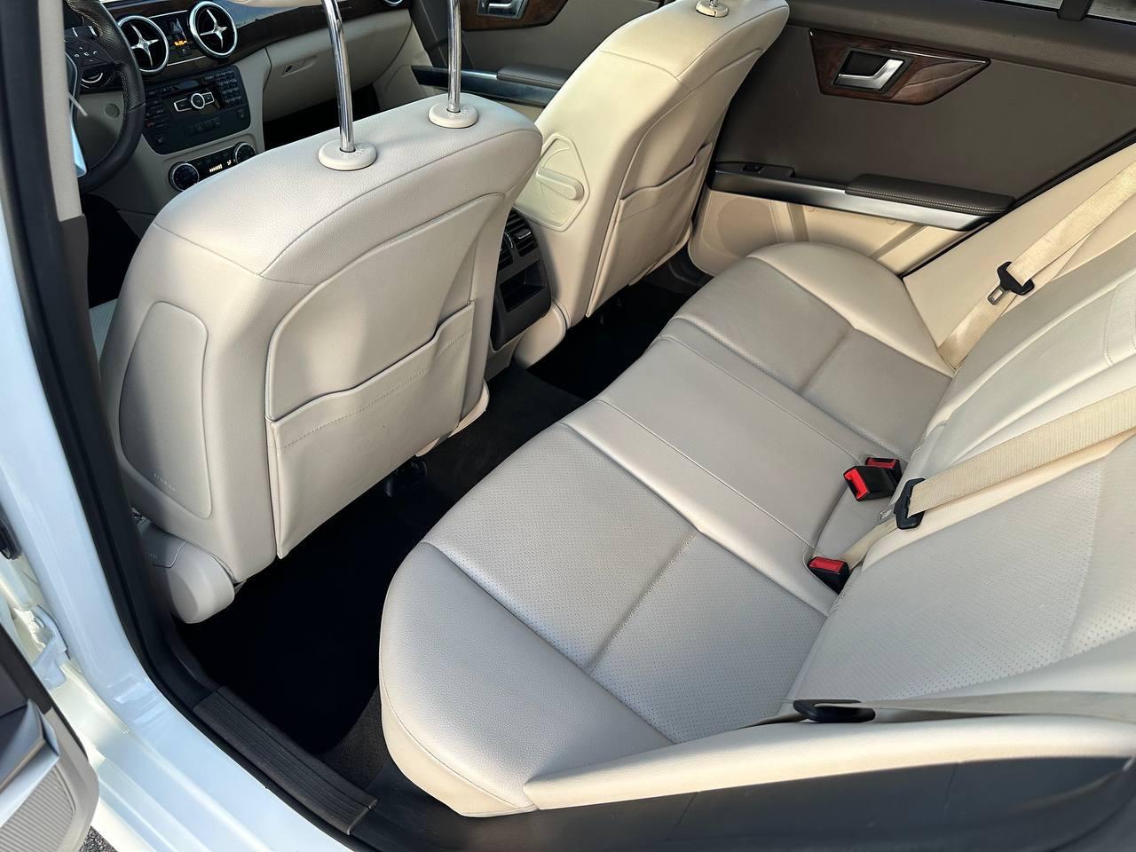 Mercedes-Benz GLK-Class GLK350 2015