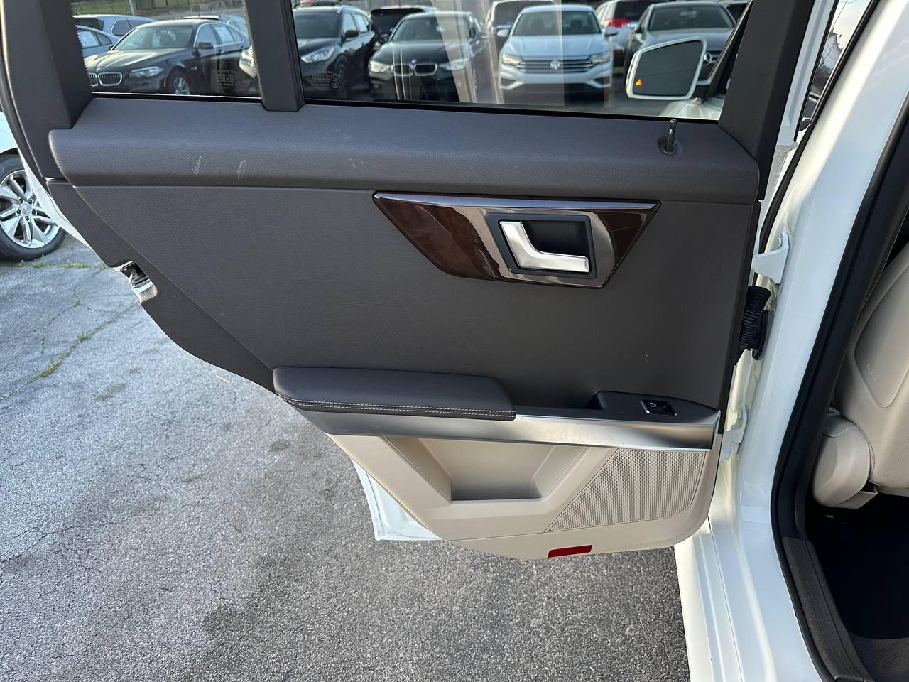 Mercedes-Benz GLK-Class GLK350 2015