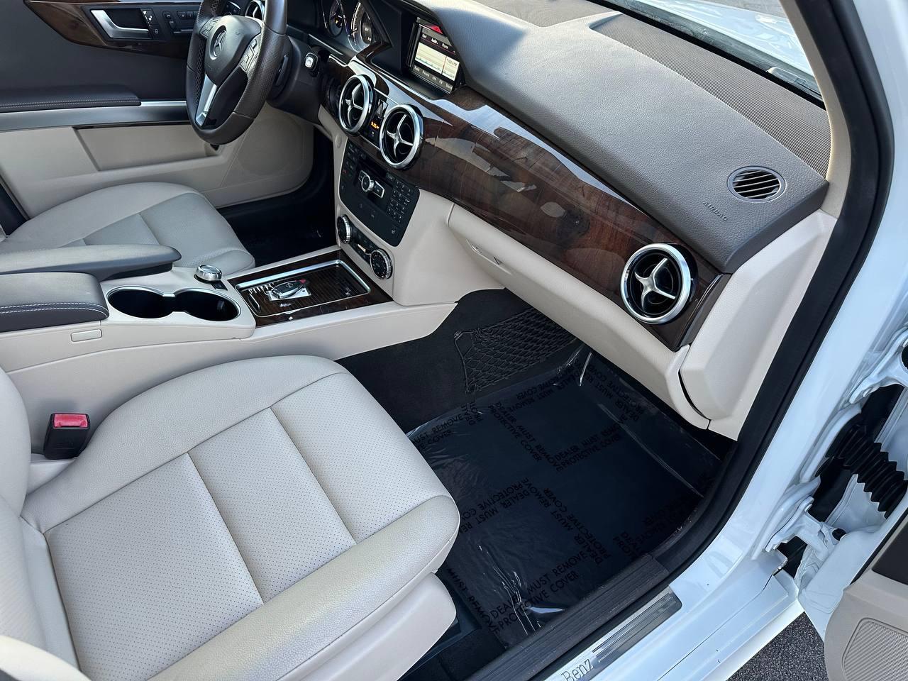 Mercedes-Benz GLK-Class GLK350 2015