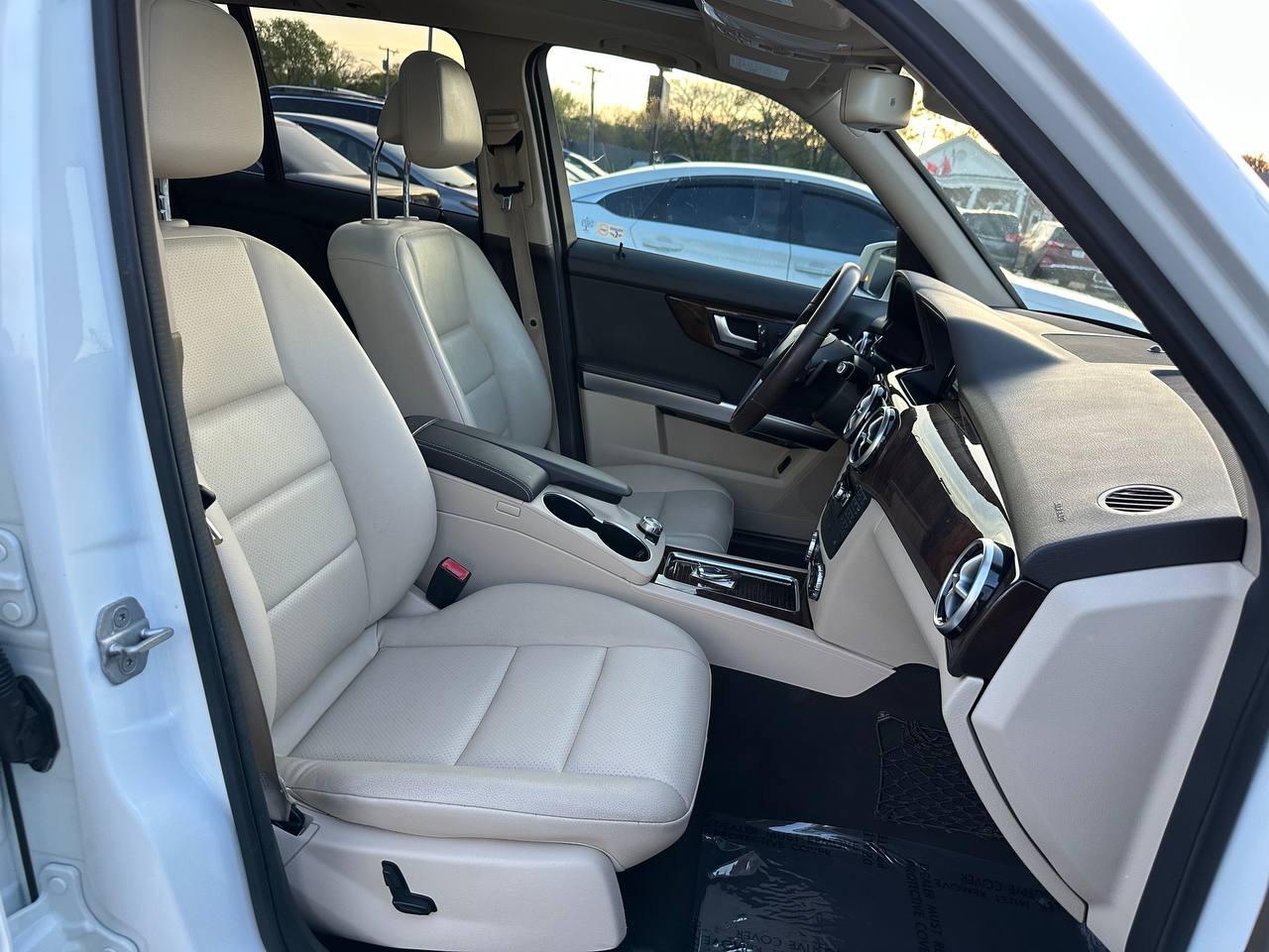 Mercedes-Benz GLK-Class GLK350 2015