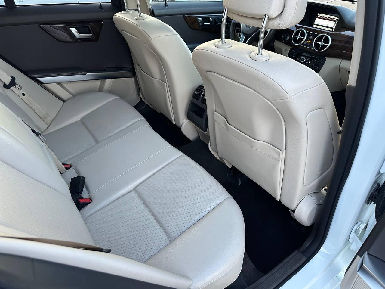 Mercedes-Benz GLK-Class GLK350 2015