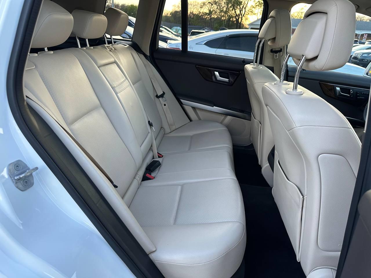 Mercedes-Benz GLK-Class GLK350 2015