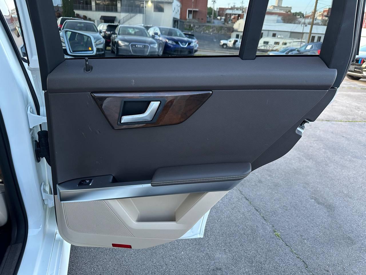 Mercedes-Benz GLK-Class GLK350 2015