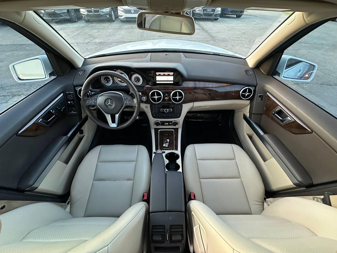 Mercedes-Benz GLK-Class GLK350 2015