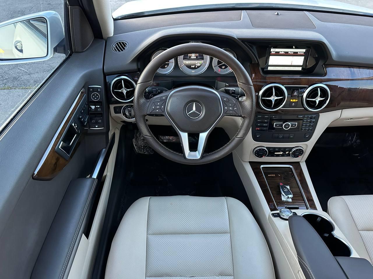 Mercedes-Benz GLK-Class GLK350 2015