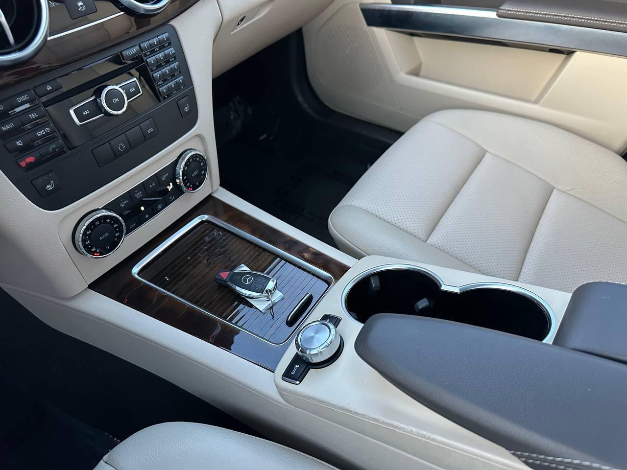 Mercedes-Benz GLK-Class GLK350 2015