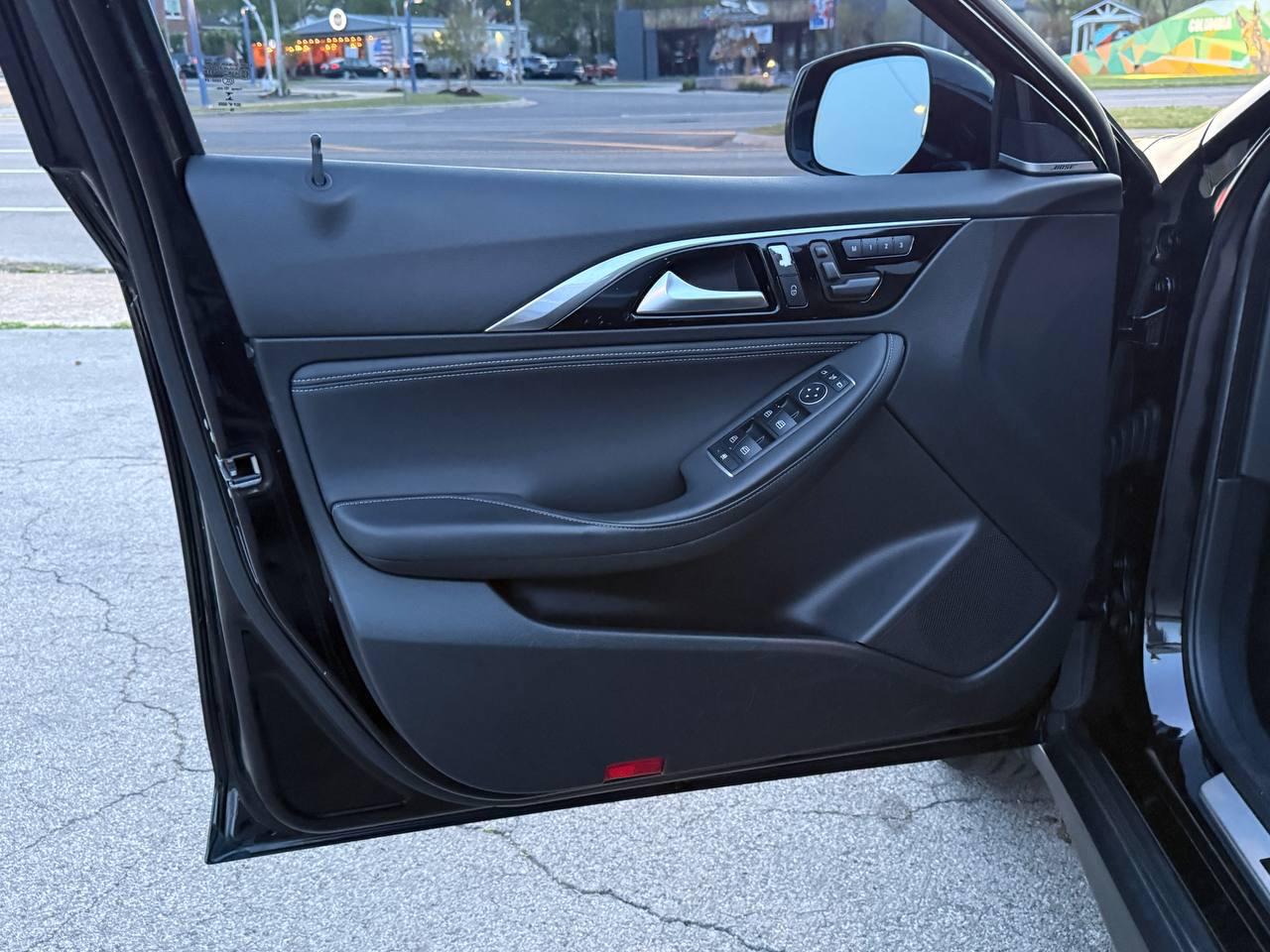 Infiniti QX30 Luxury AWD 2017