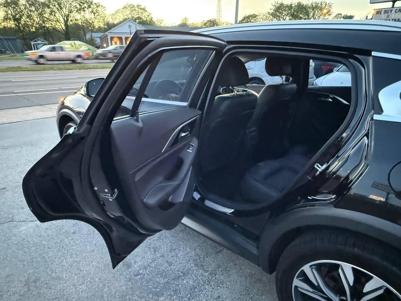 Infiniti QX30 Luxury AWD 2017