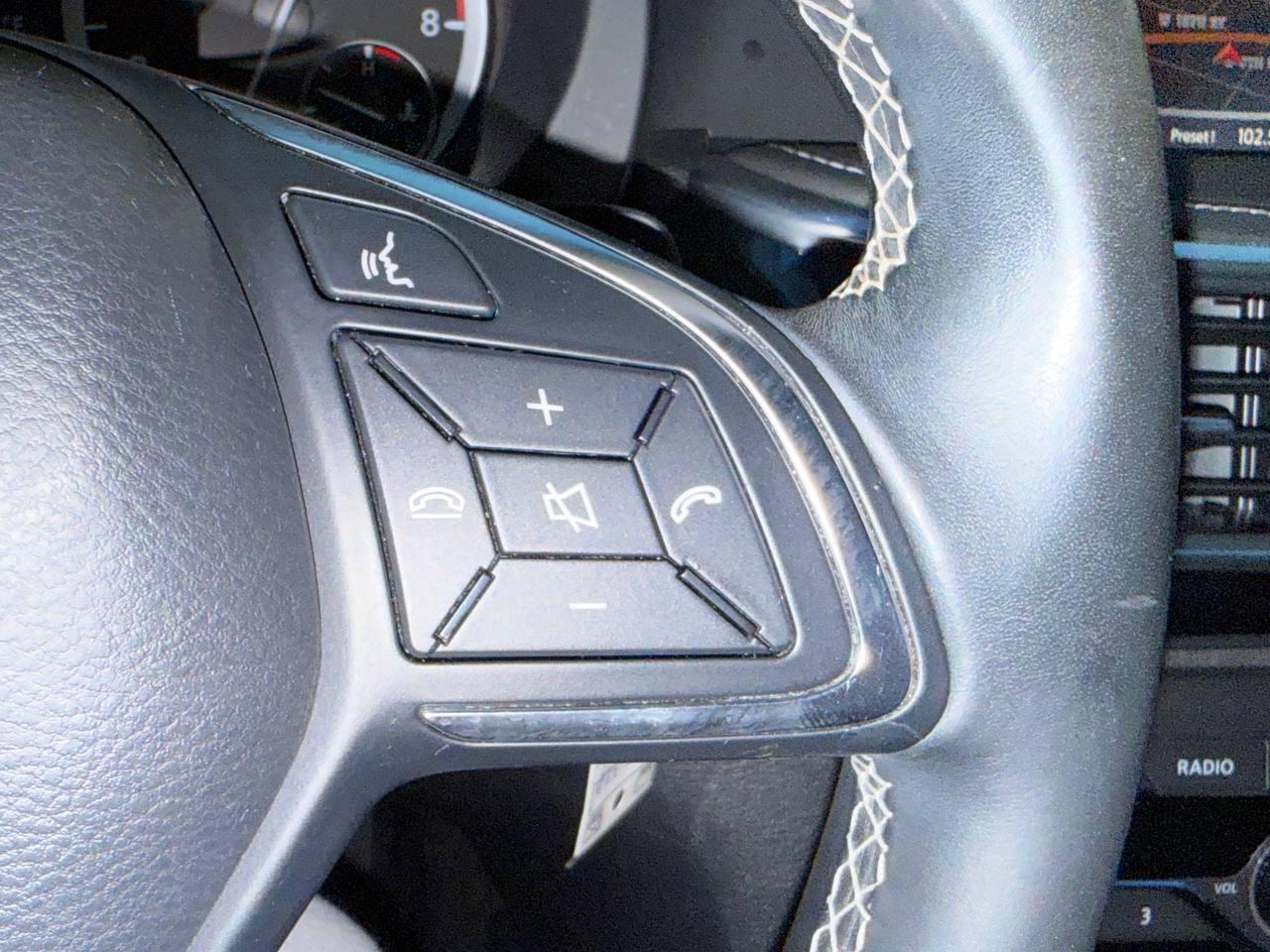 Infiniti QX30 Luxury AWD 2017