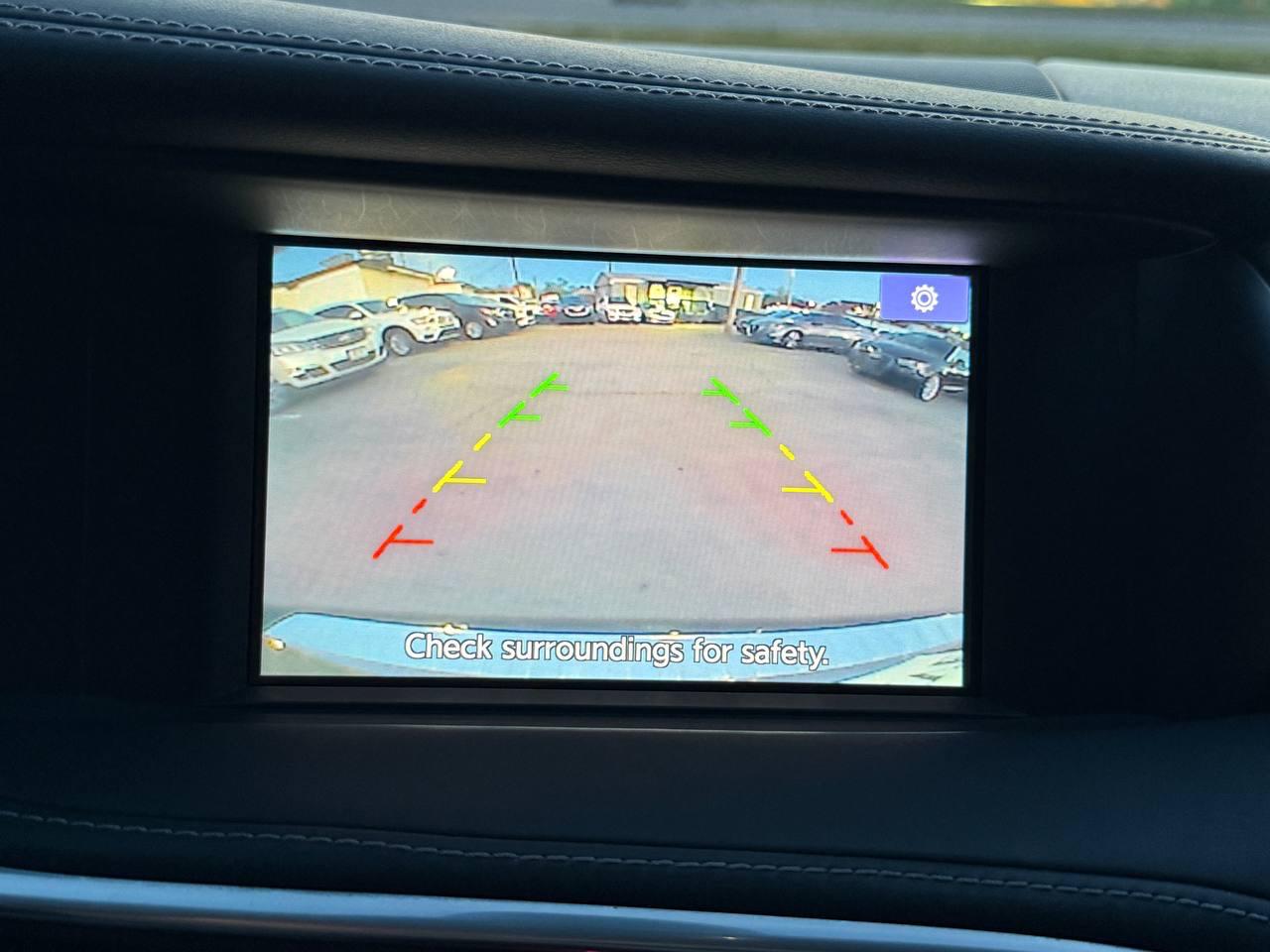 Infiniti QX30 Luxury AWD 2017