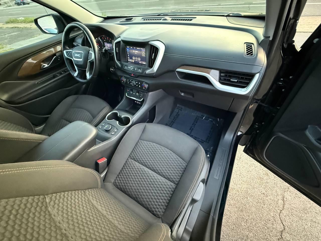 GMC Terrain SLE 2020